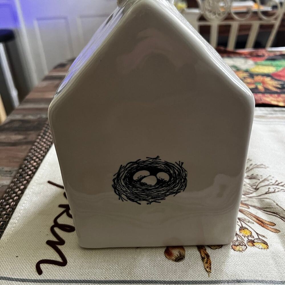 2018 Rae Dunn FLY Birdhouse - Picture 4 of 5